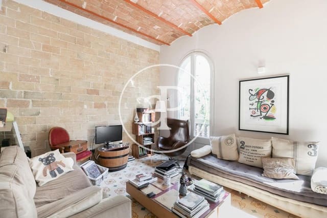 3 soverom Leilighet til leie i L'Antiga Esquerra de L'Eixample, Barcelona by - € 2 383 (Ref: 9973314)