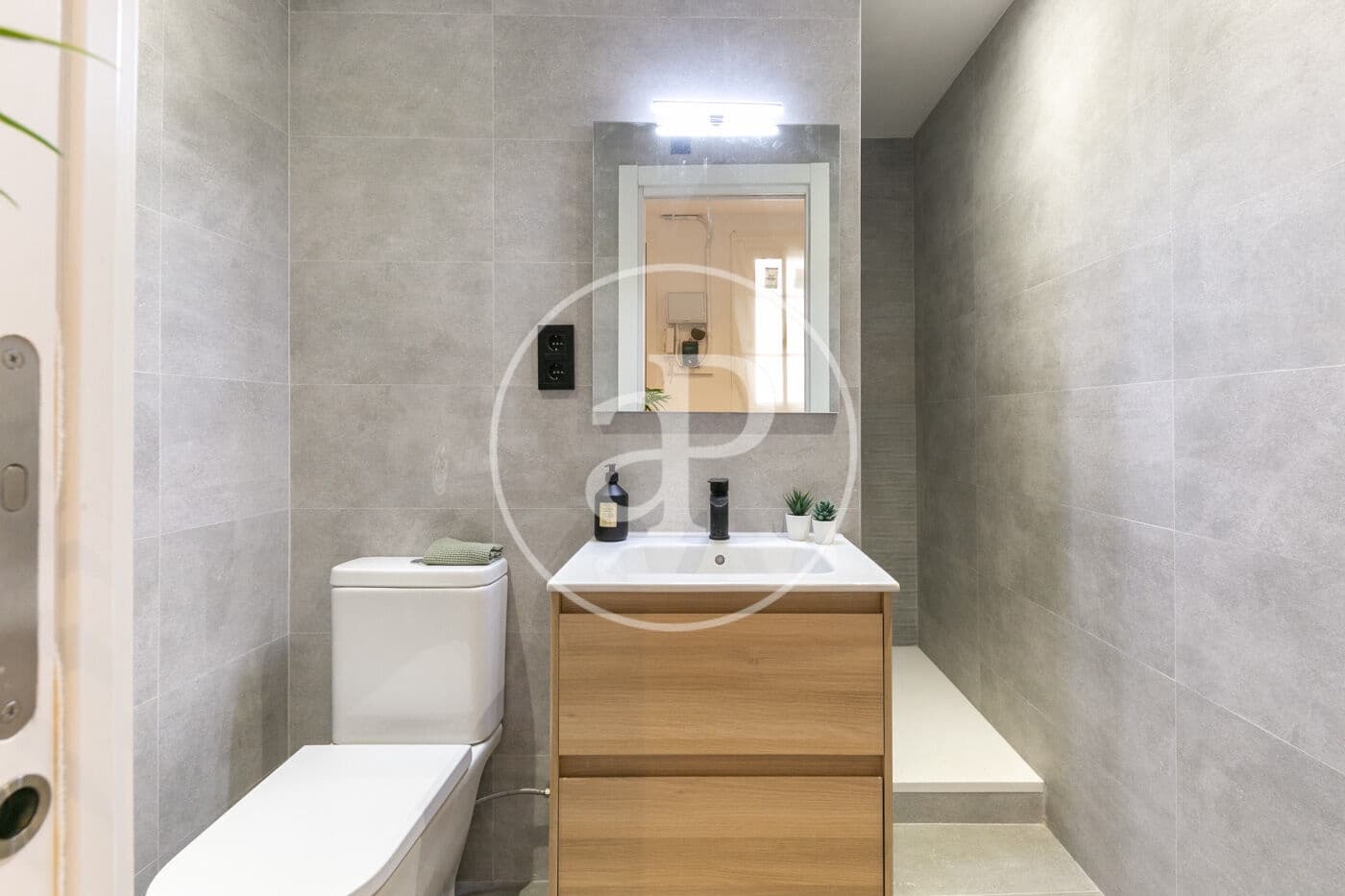 1 bedroom Apartment for sale in Barcelona city - € 330,000 (Ref: 9973315)