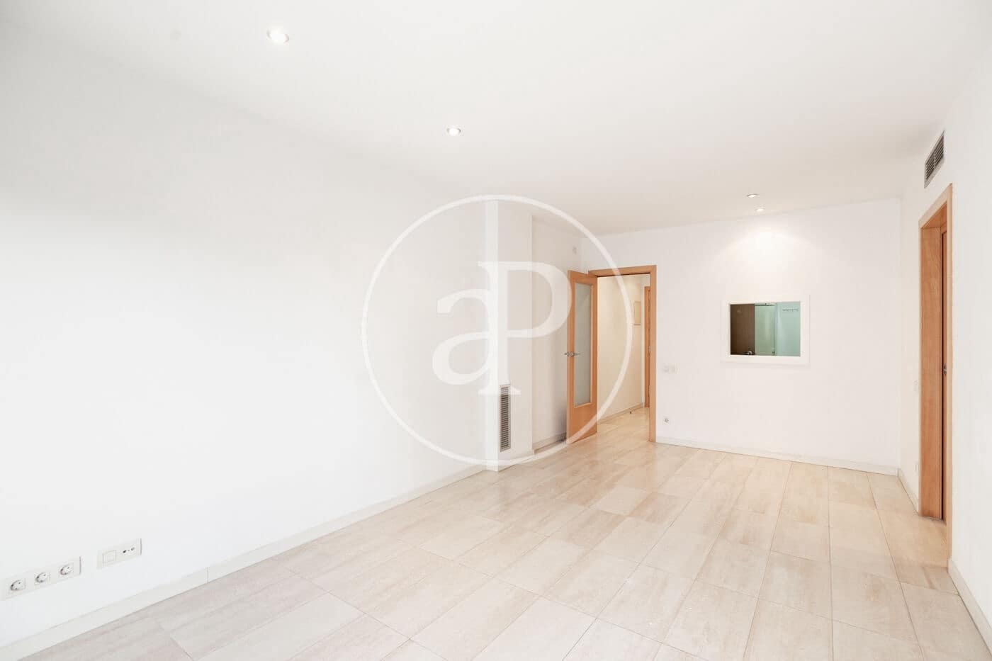Apartamento de 2 habitaciones en Barcelona ciudad en venta - 430.000 € (Ref: 9973316)
