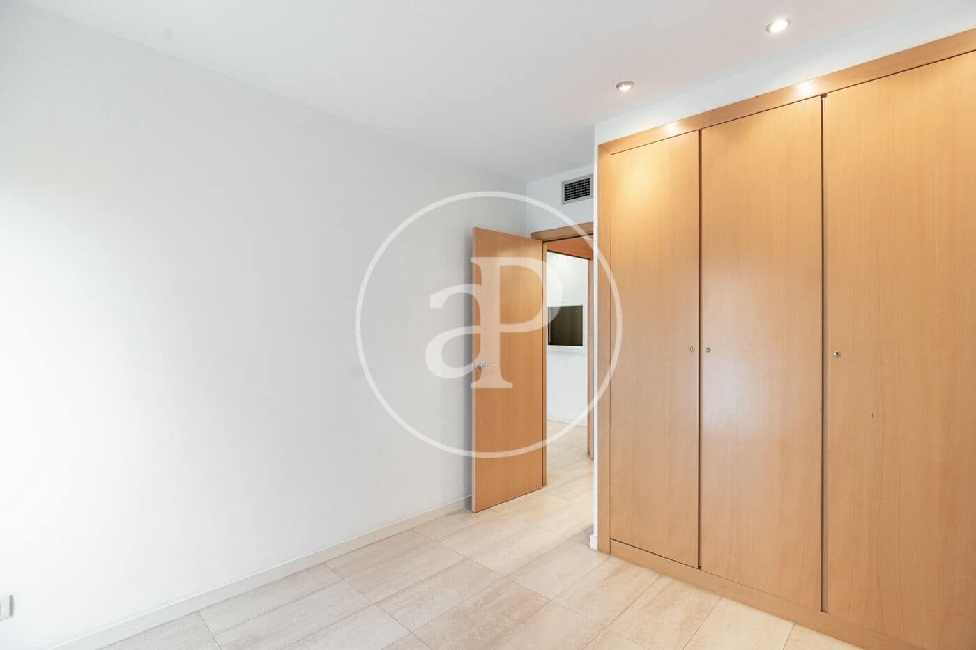 Apartamento de 2 habitaciones en Barcelona ciudad en venta - 430.000 € (Ref: 9973316)