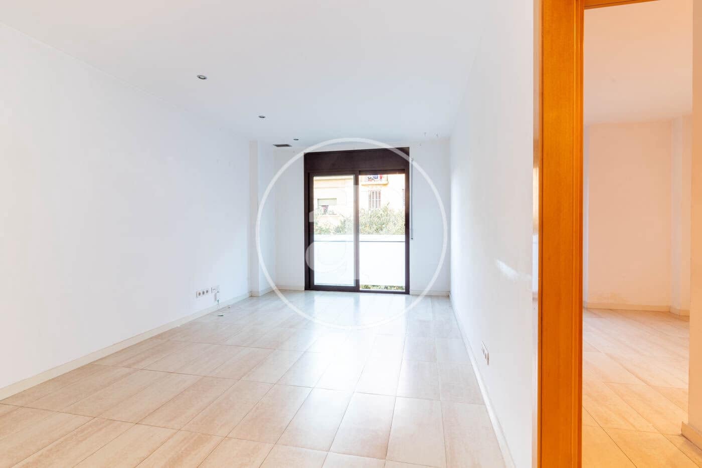 2 soveværelse Lejlighed til salg i Barcelona by - € 395.000 (Ref: 9973317)