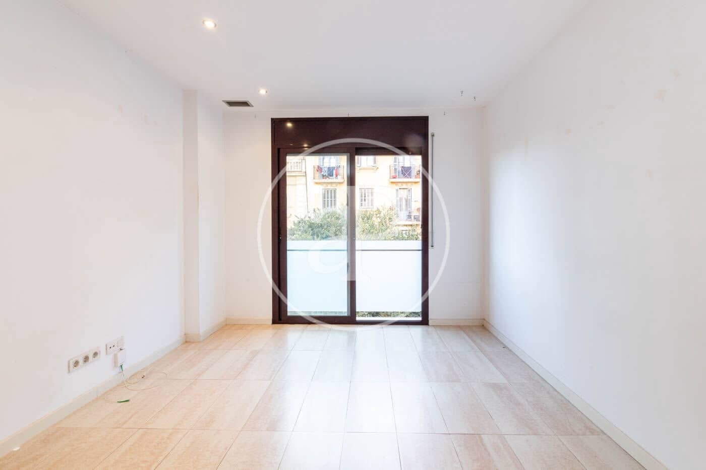 2 soveværelse Lejlighed til salg i Barcelona by - € 395.000 (Ref: 9973317)