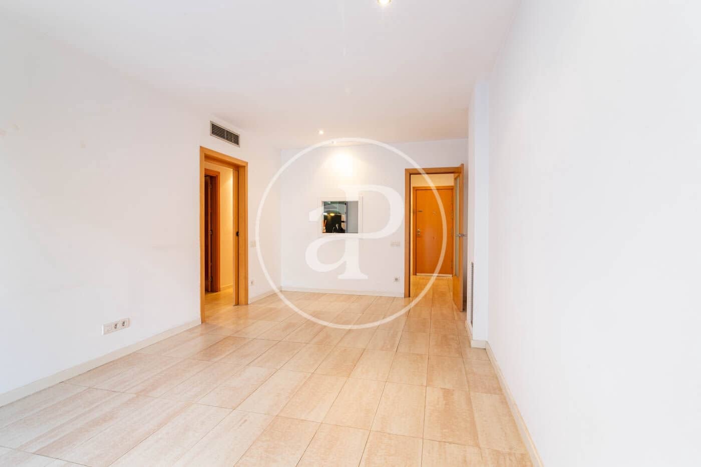 2 soveværelse Lejlighed til salg i Barcelona by - € 395.000 (Ref: 9973317)