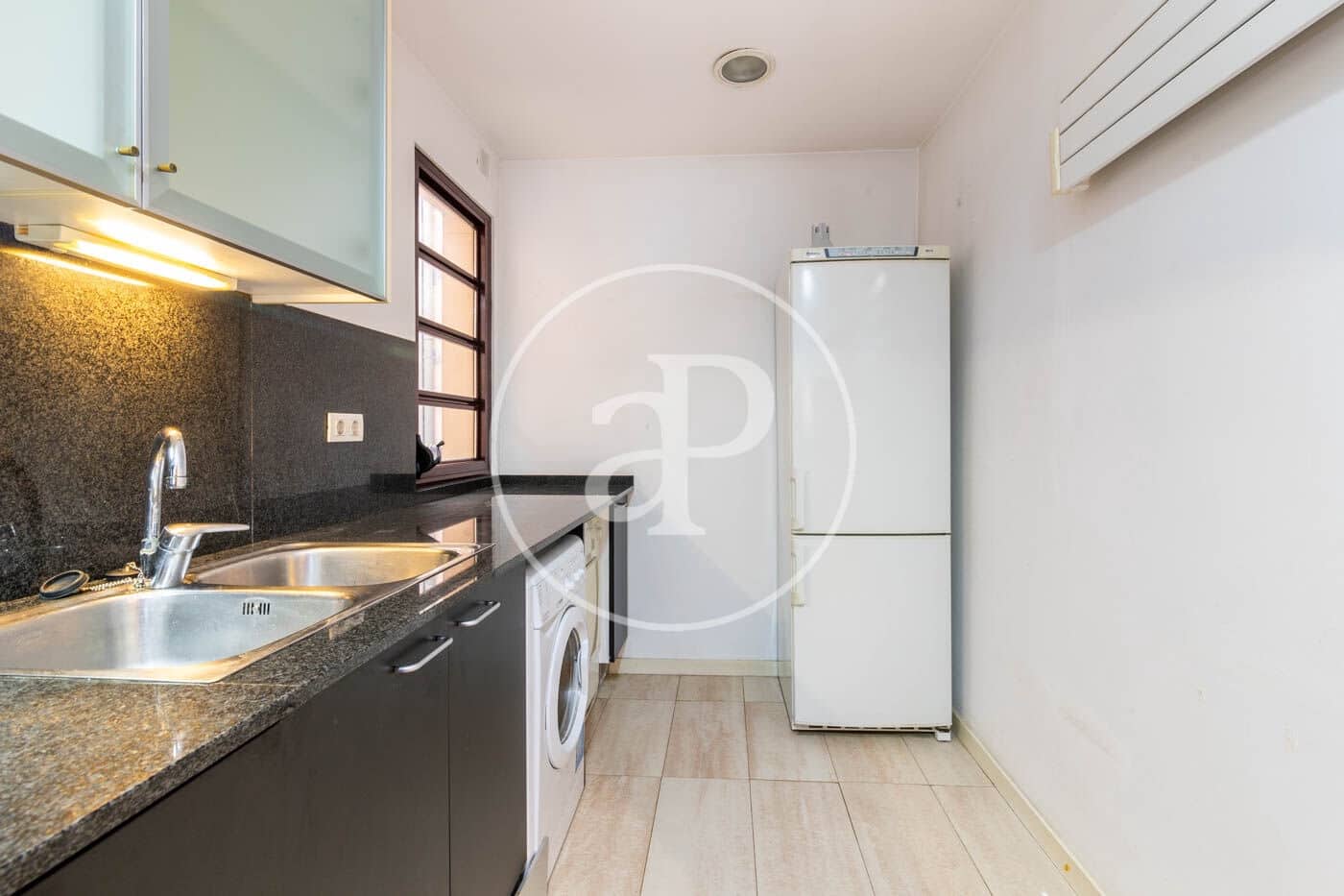 2 soveværelse Lejlighed til salg i Barcelona by - € 395.000 (Ref: 9973317)