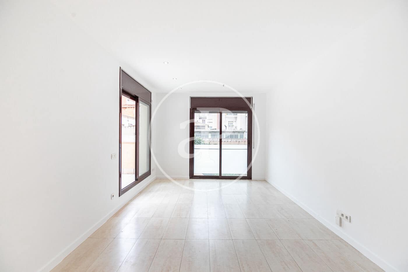 2 bedroom Apartment for sale in Barcelona city - € 420,000 (Ref: 9973318)