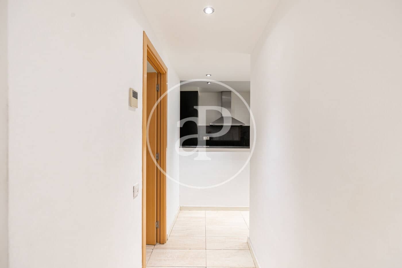 2 bedroom Apartment for sale in Barcelona city - € 420,000 (Ref: 9973318)