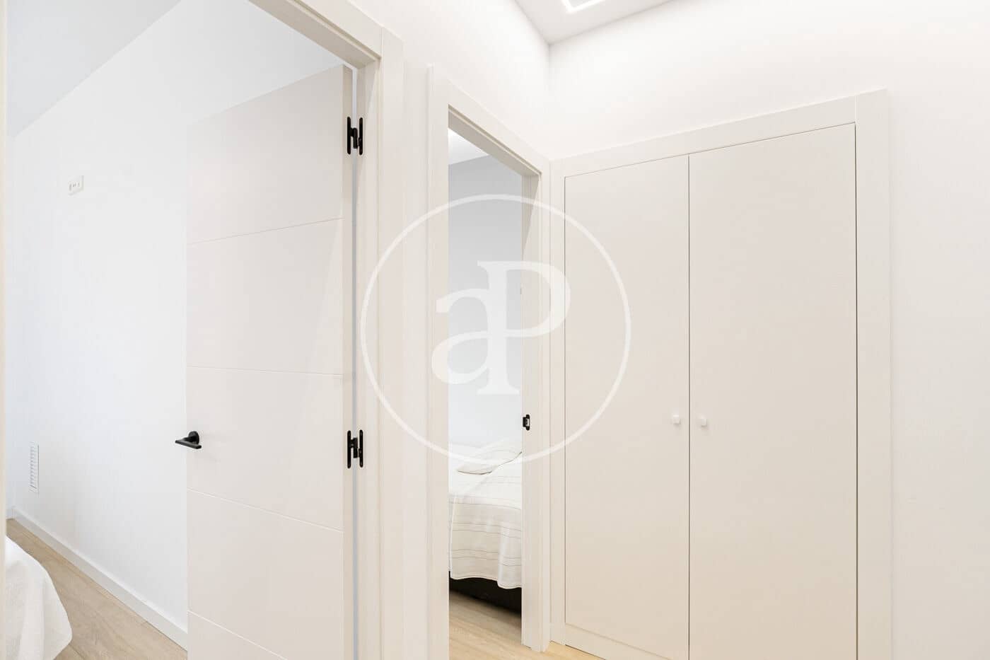 2 soveværelse Lejlighed til leje i Barcelona by - € 1.950 (Ref: 9975411)