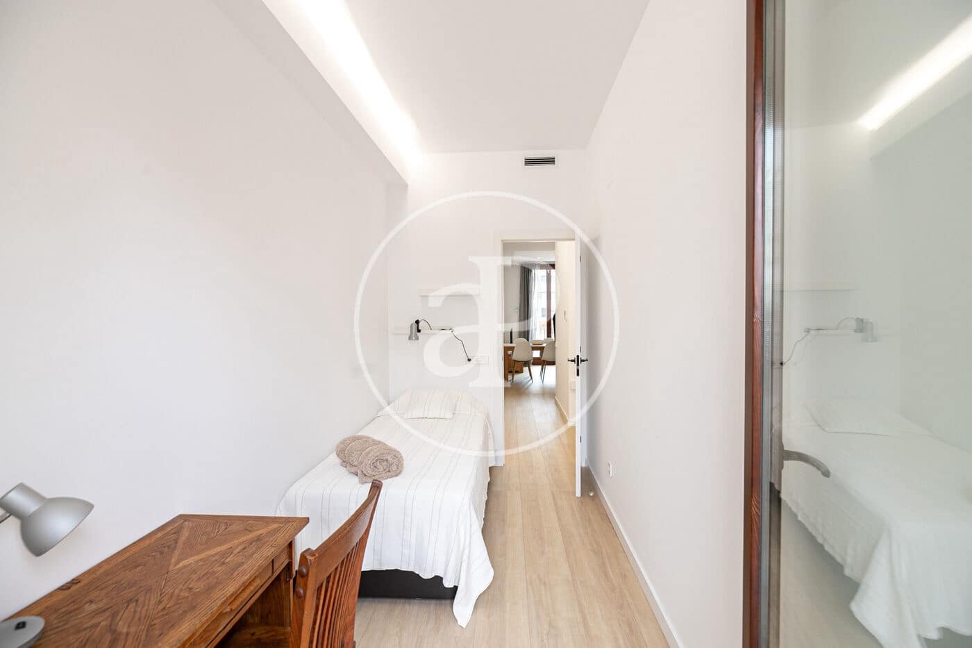 2 soveværelse Lejlighed til leje i Barcelona by - € 1.950 (Ref: 9975411)