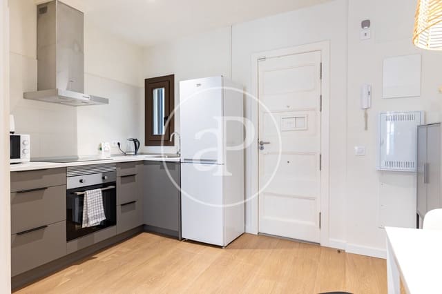 1 sypialnia Apartament na sprzedaż w El Raval, Miasto Barcelona - 265 000 € (Ref: 9975412)