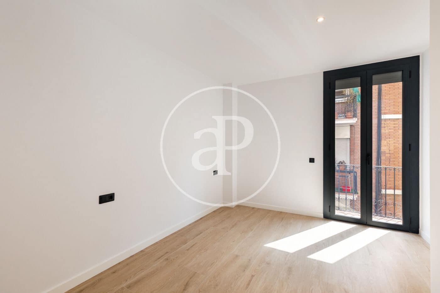 3 sypialnia Apartament na sprzedaż w Miasto Barcelona - 750 000 € (Ref: 9975413)