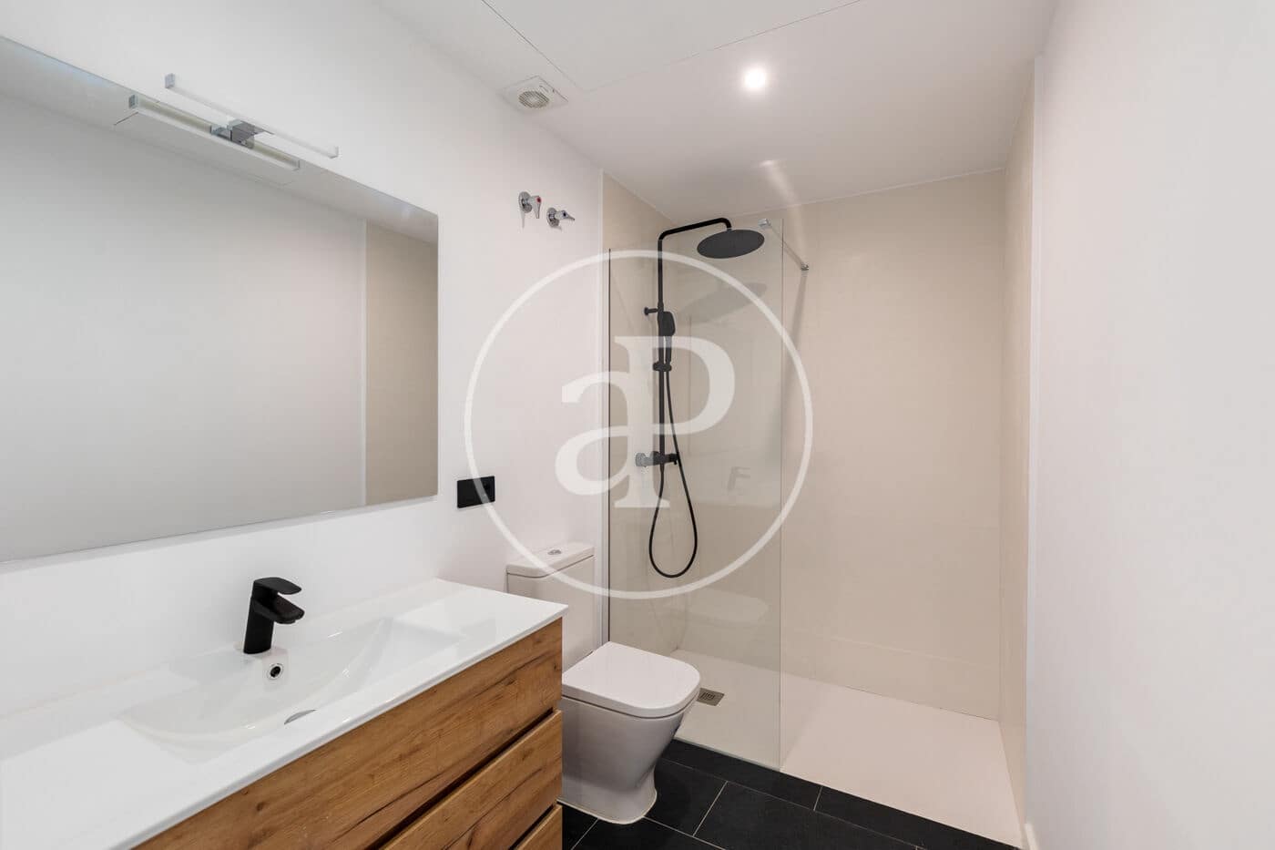 3 sypialnia Apartament na sprzedaż w Miasto Barcelona - 750 000 € (Ref: 9975413)
