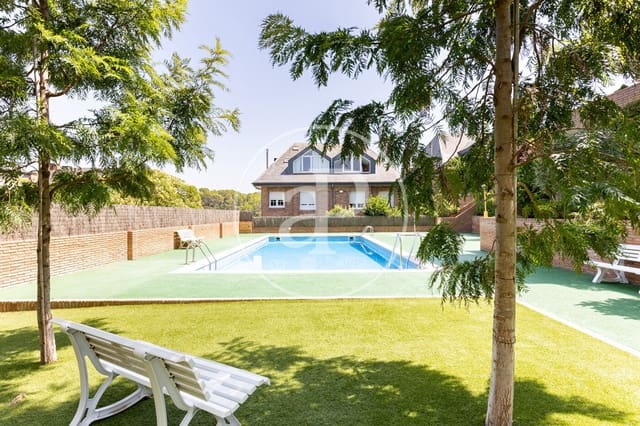 4 soveværelse Lejlighed til salg i Sant Cugat del Vallès med swimmingpool - € 1.380.000 (Ref: 9975414)
