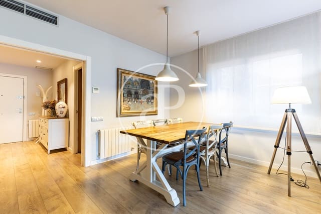 4 soveværelse Lejlighed til salg i Sant Cugat del Vallès med swimmingpool - € 1.380.000 (Ref: 9975414)