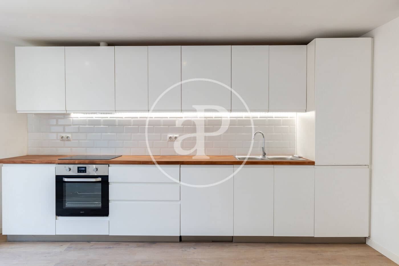 2 sypialnia Apartament na sprzedaż w Miasto Barcelona - 335 000 € (Ref: 9975415)