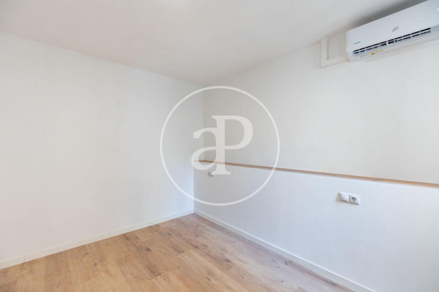 2 sypialnia Apartament na sprzedaż w Miasto Barcelona - 335 000 € (Ref: 9975415)
