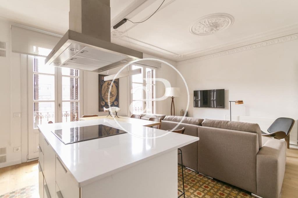 2 soverom Leilighet til leie i Barcelona by - € 2 850 (Ref: 9975416)