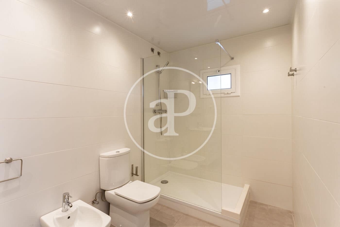 4 camera da letto Attico da affittare in Barcelona citta - 3.289 € (Rif: 9977312)