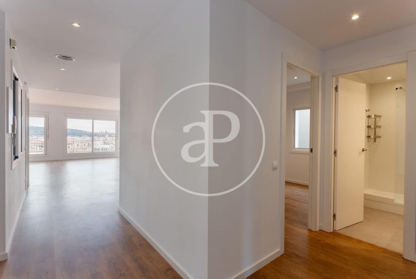 4 camera da letto Attico da affittare in Barcelona citta - 3.289 € (Rif: 9977312)
