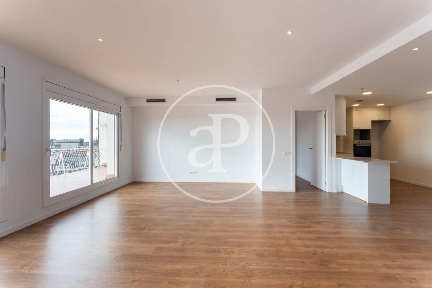 4 camera da letto Attico da affittare in Barcelona citta - 3.289 € (Rif: 9977312)
