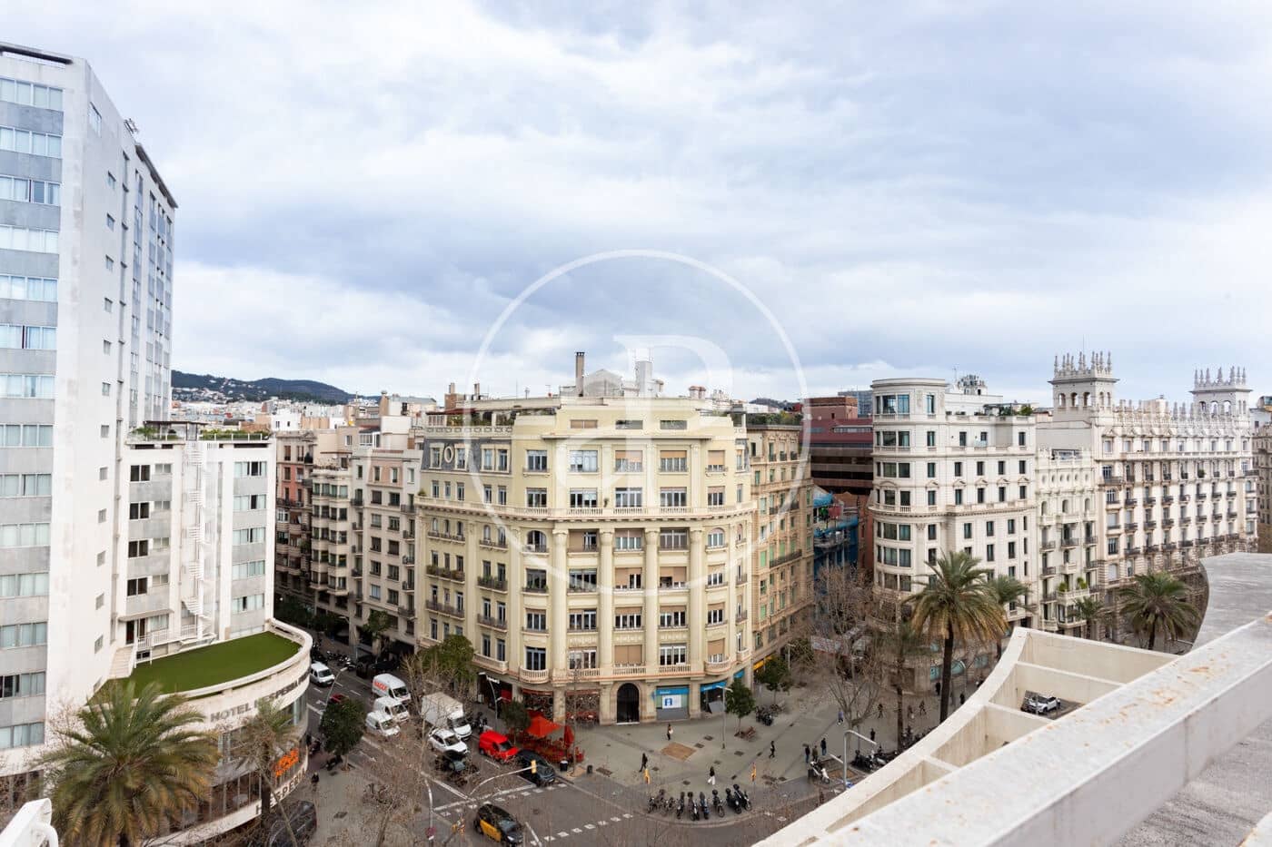 4 camera da letto Attico da affittare in Barcelona citta - 3.289 € (Rif: 9977312)