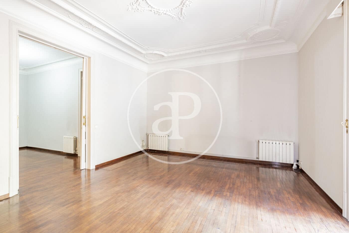 4 soveværelse Lejlighed til salg i Barcelona by - € 895.000 (Ref: 9978829)