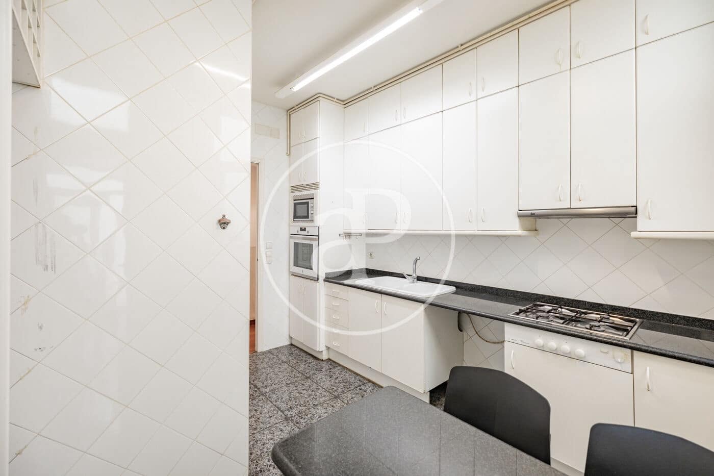 4 soveværelse Lejlighed til salg i Barcelona by - € 895.000 (Ref: 9978829)