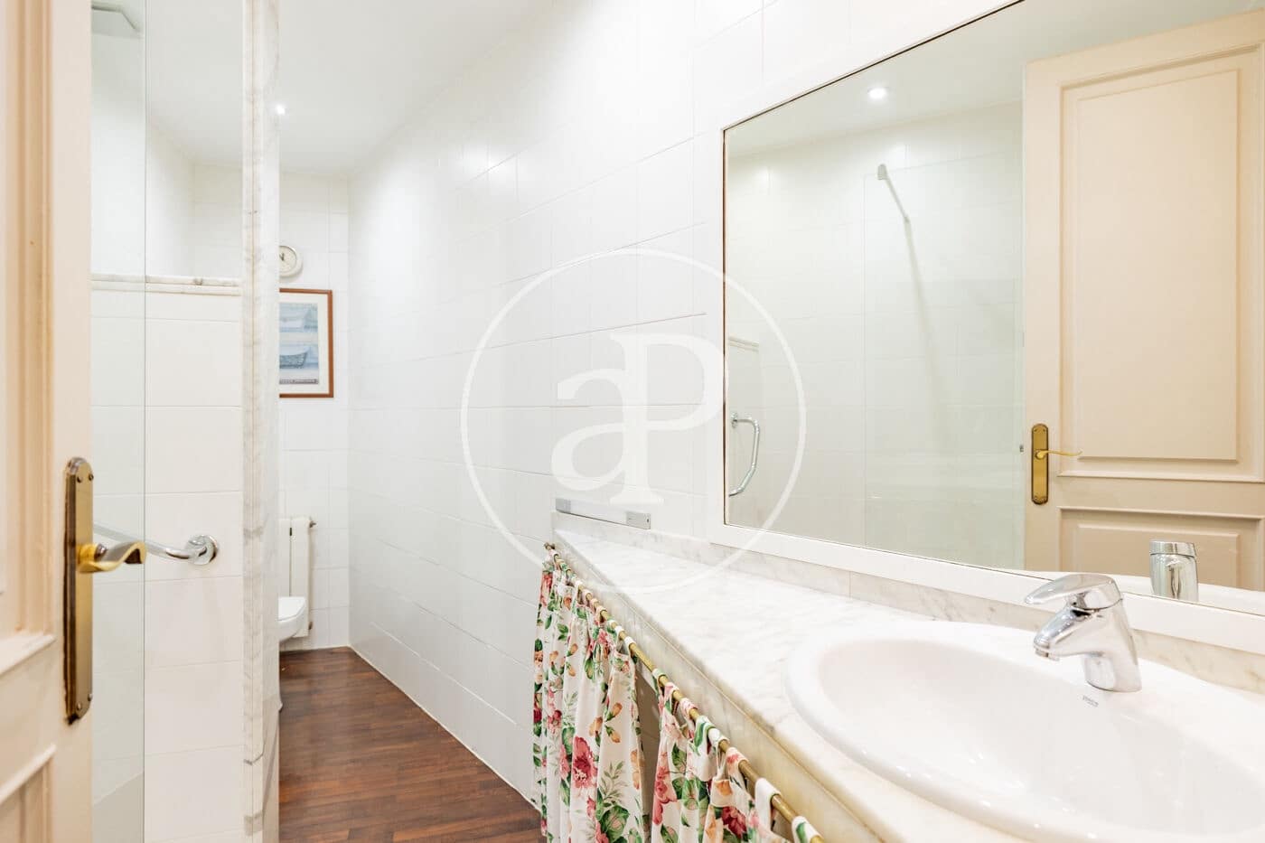 4 soveværelse Lejlighed til salg i Barcelona by - € 895.000 (Ref: 9978829)
