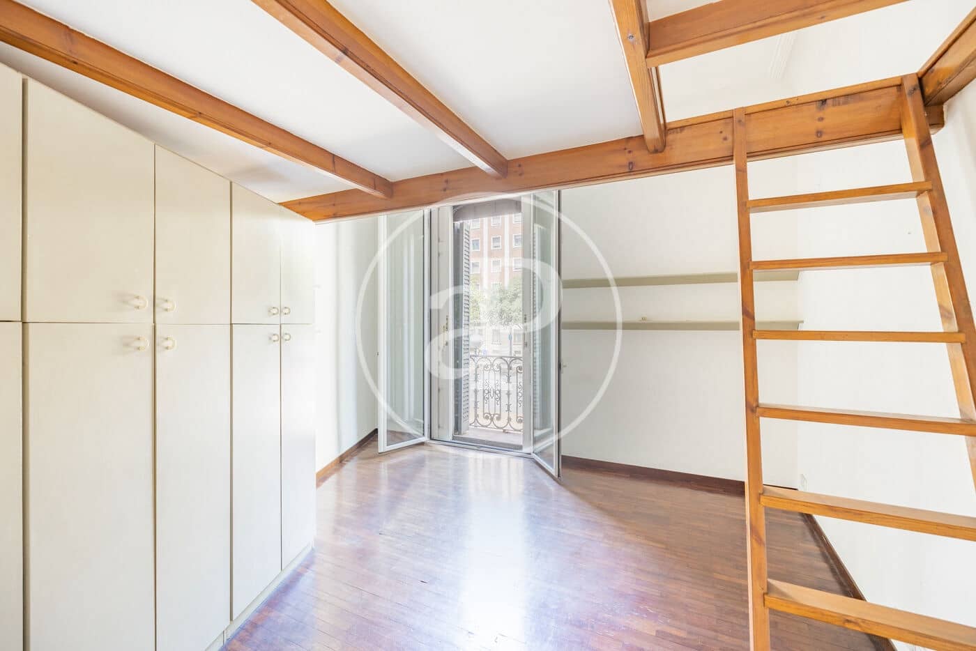 4 soveværelse Lejlighed til salg i Barcelona by - € 895.000 (Ref: 9978829)