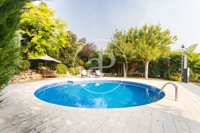 4 chambre Villa/Maison à vendre à Bellaterra, Cerdanyola del Vallès avec piscine - 1 380 000 € (Ref: 9983010)