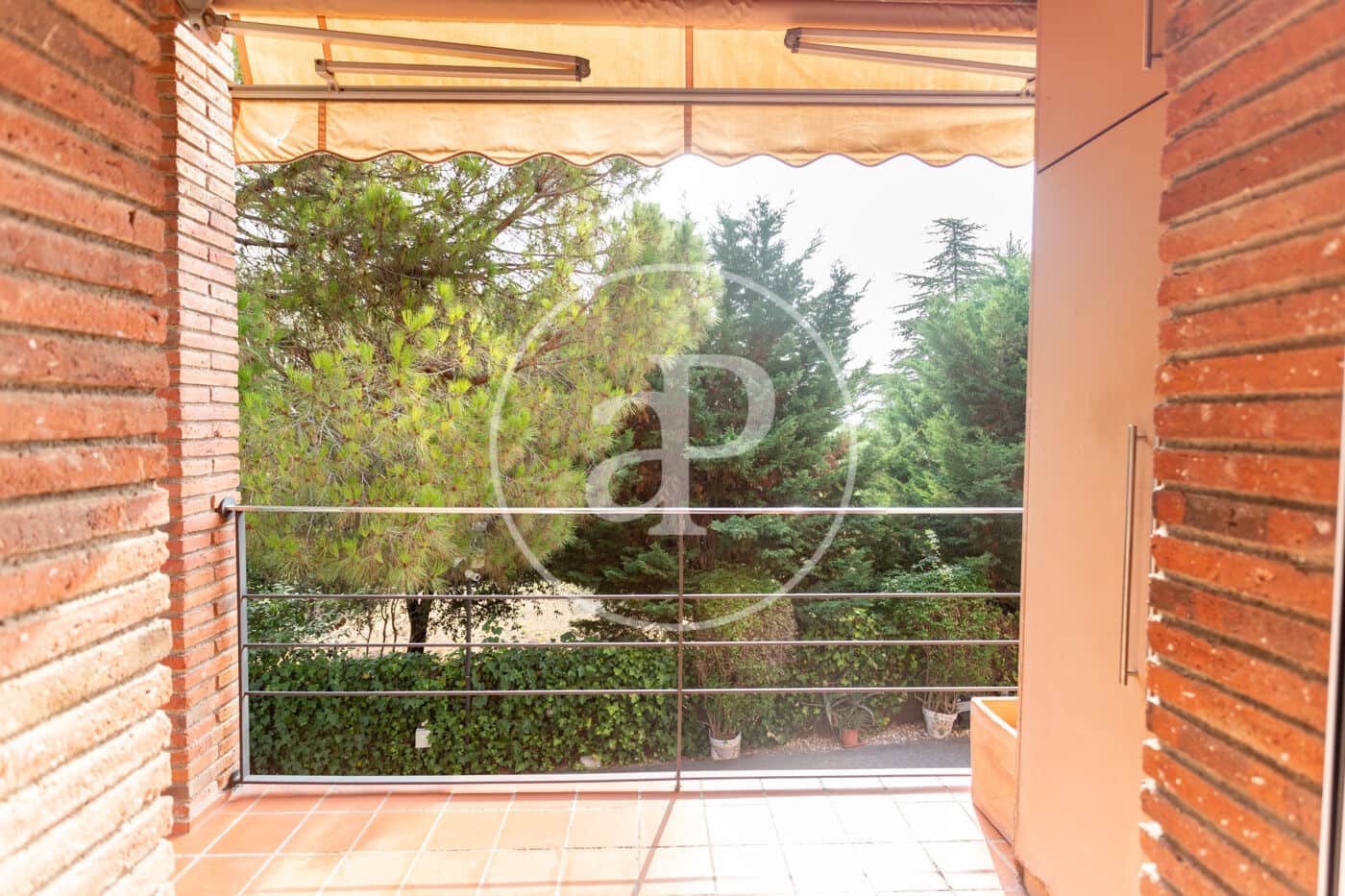 4 sovrum Villa till salu i Bellaterra med pool - 1 380 000 € (Ref: 9983010)
