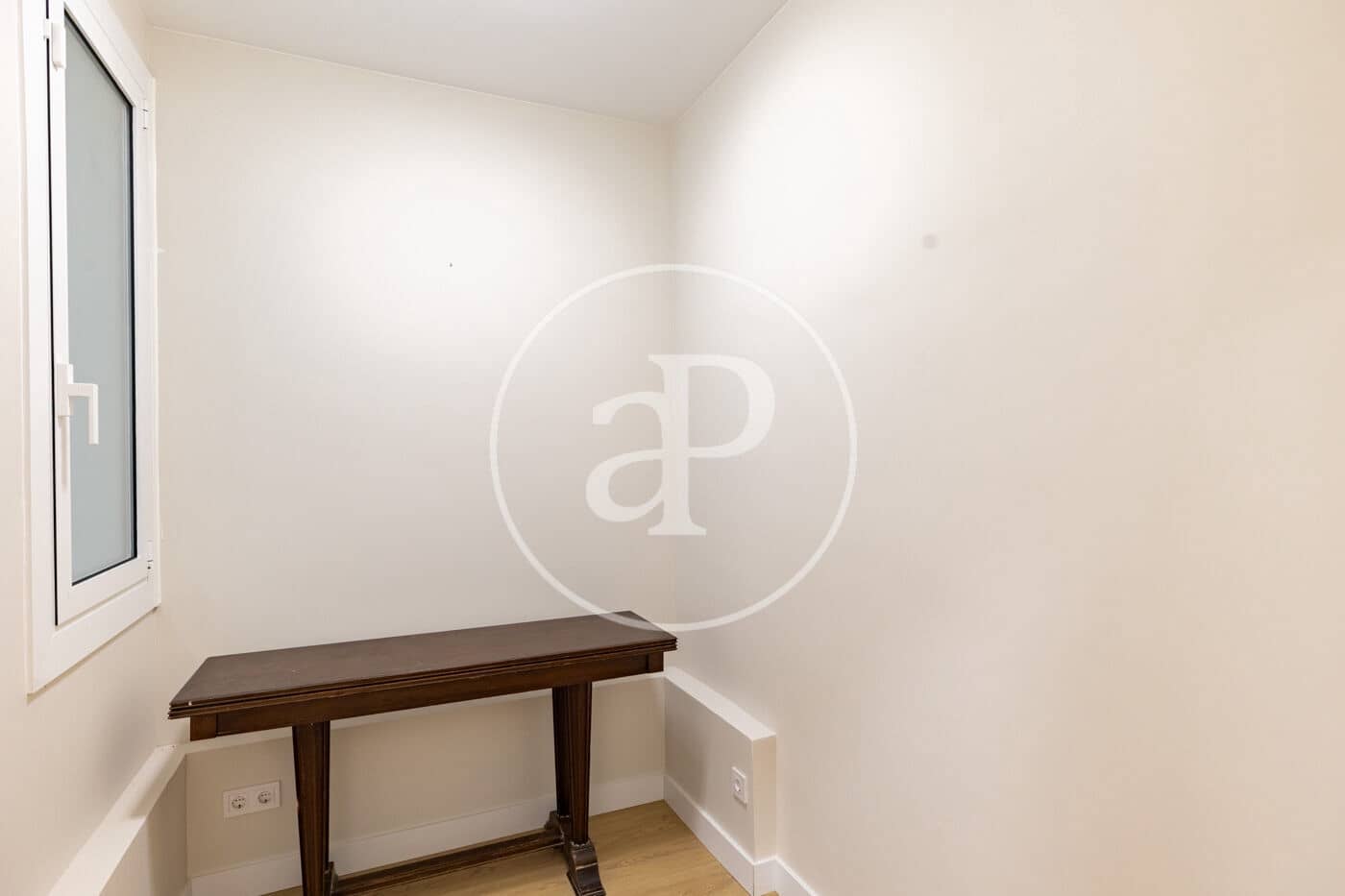 Apartamento de 3 habitaciones en Barcelona ciudad en venta - 670.000 € (Ref: 9983011)