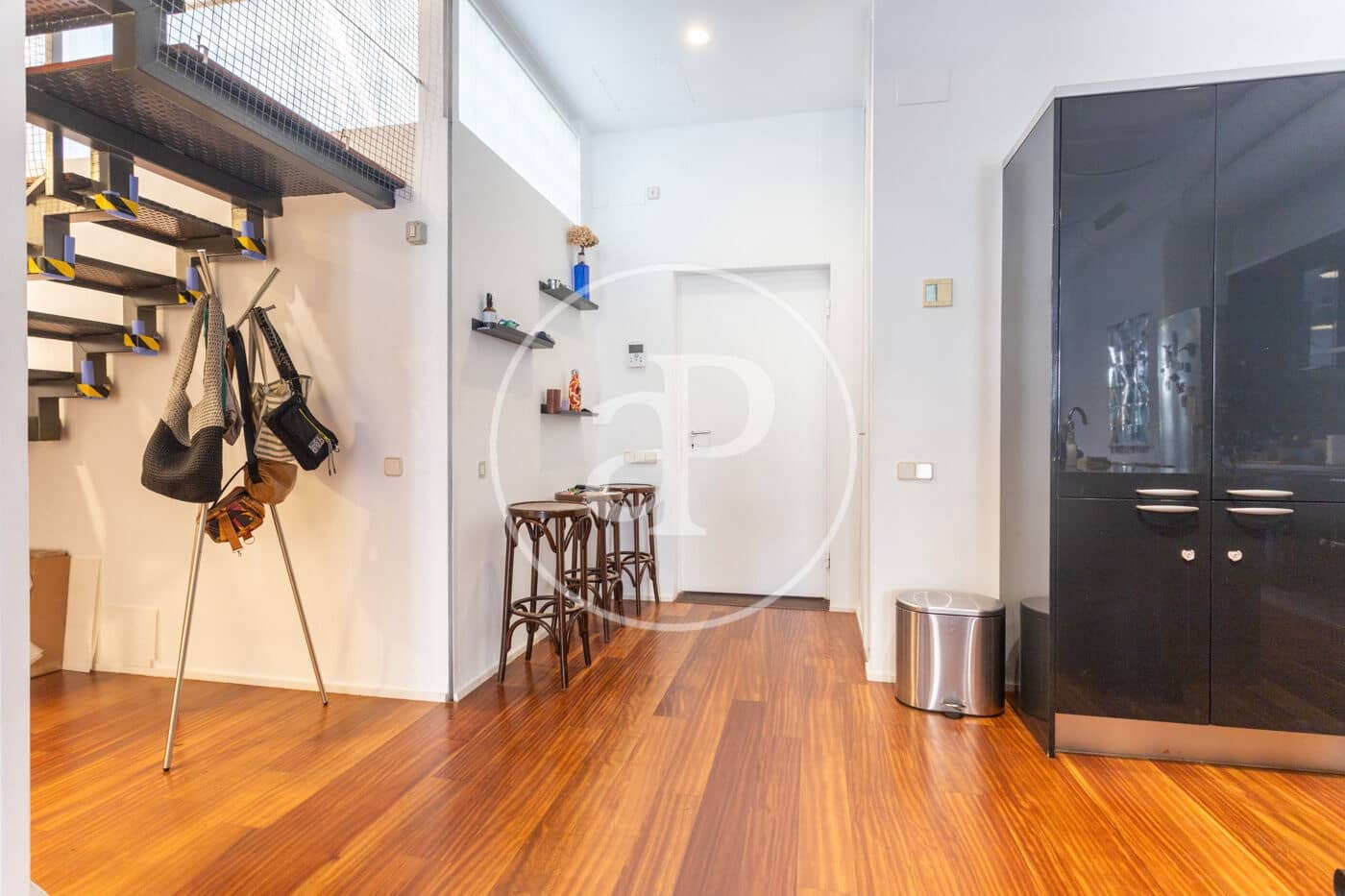 3 soverom Leilighet til leie i Barcelona by med garasje - € 2 865 (Ref: 9983012)