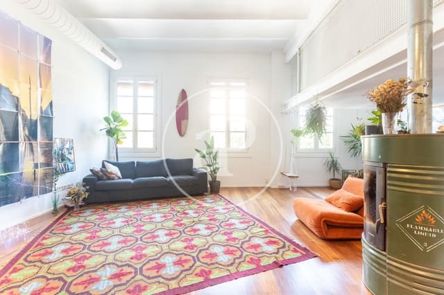 3 soverom Leilighet til leie i La Vila de Gràcia, Barcelona by med garasje - € 2 865 (Ref: 9983012)