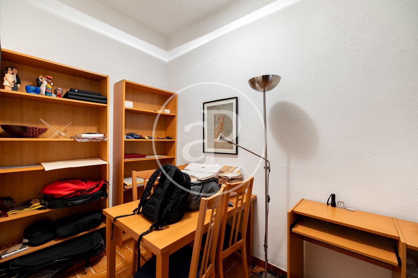 3 slaapkamer Villa te koop in Barcelona stad - € 750.000 (Ref: 9984983)