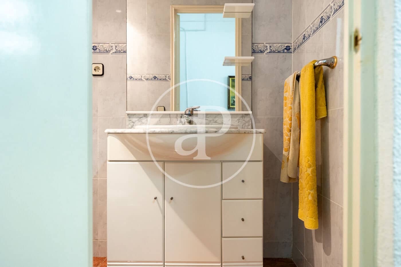 3 slaapkamer Villa te koop in Barcelona stad - € 750.000 (Ref: 9984983)