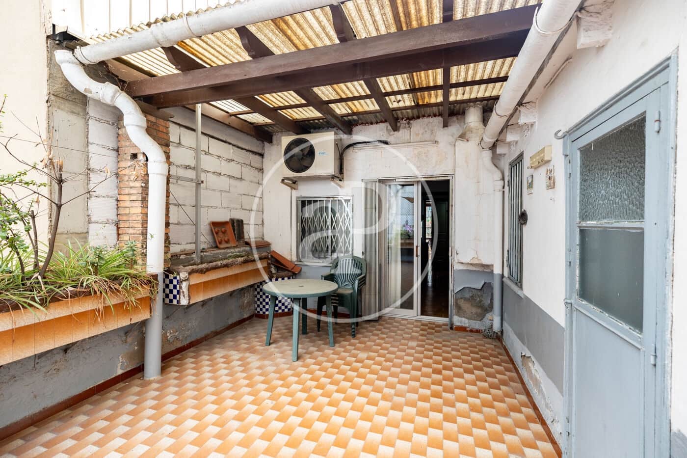 3 slaapkamer Villa te koop in Barcelona stad - € 750.000 (Ref: 9984983)