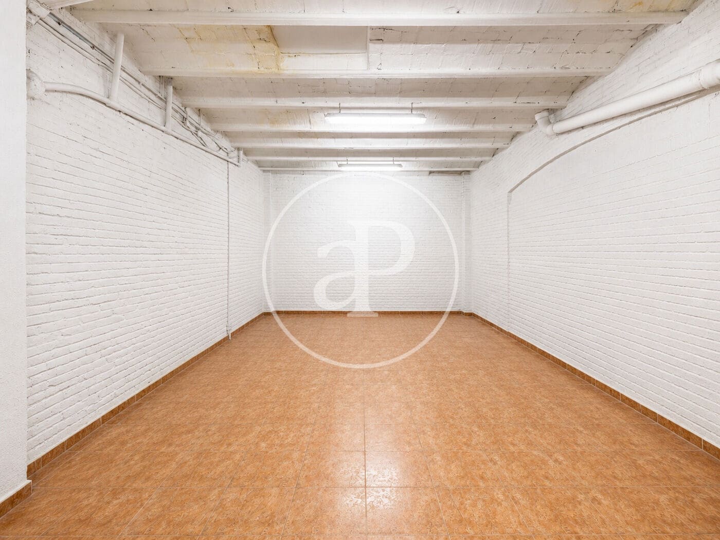 3 slaapkamer Villa te koop in Barcelona stad - € 750.000 (Ref: 9984983)