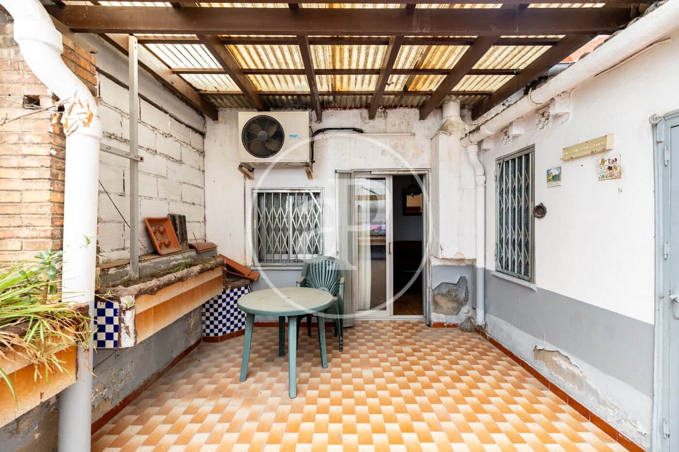 3 slaapkamer Villa te koop in Barcelona stad - € 750.000 (Ref: 9984983)