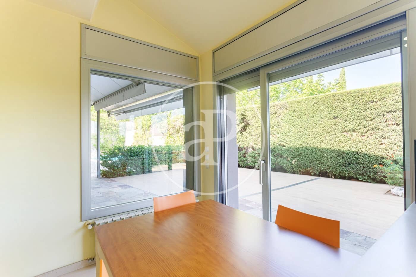 6 bedroom Villa for sale in Sant Cugat del Valles with pool - € 1,980,000 (Ref: 9984984)