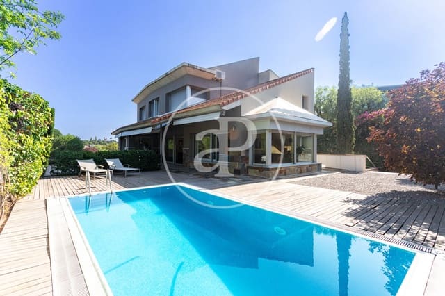 6 soveværelse Villa til salg i Sant Cugat del Vallès med swimmingpool - € 1.980.000 (Ref: 9984984)