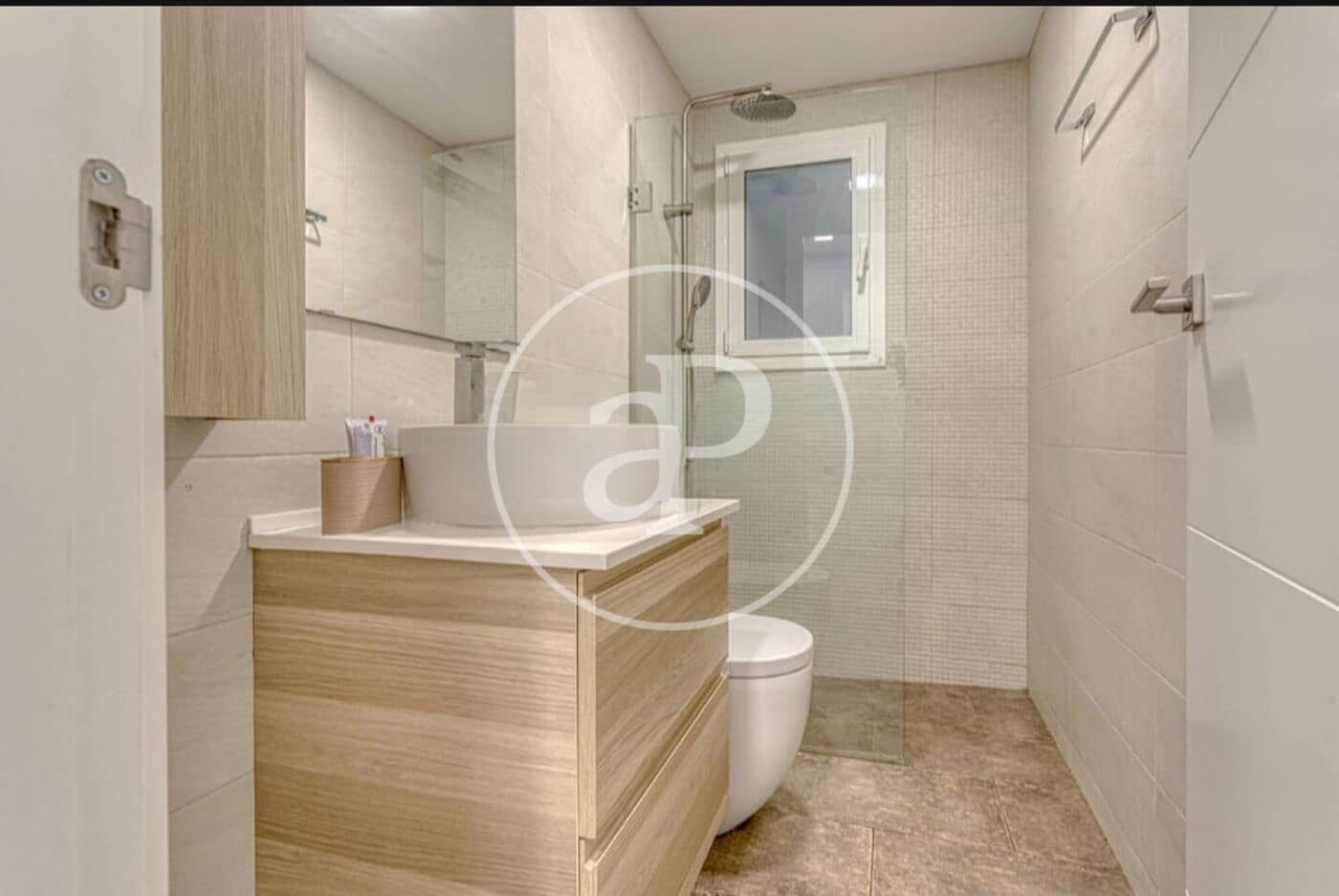 3 slaapkamer Appartement te koop in Barcelona stad met zwembad - € 640.000 (Ref: 9984985)