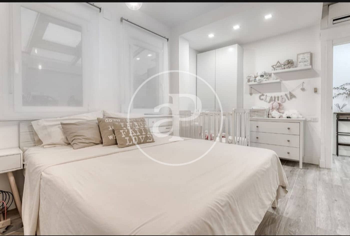 3 slaapkamer Appartement te koop in Barcelona stad met zwembad - € 640.000 (Ref: 9984985)