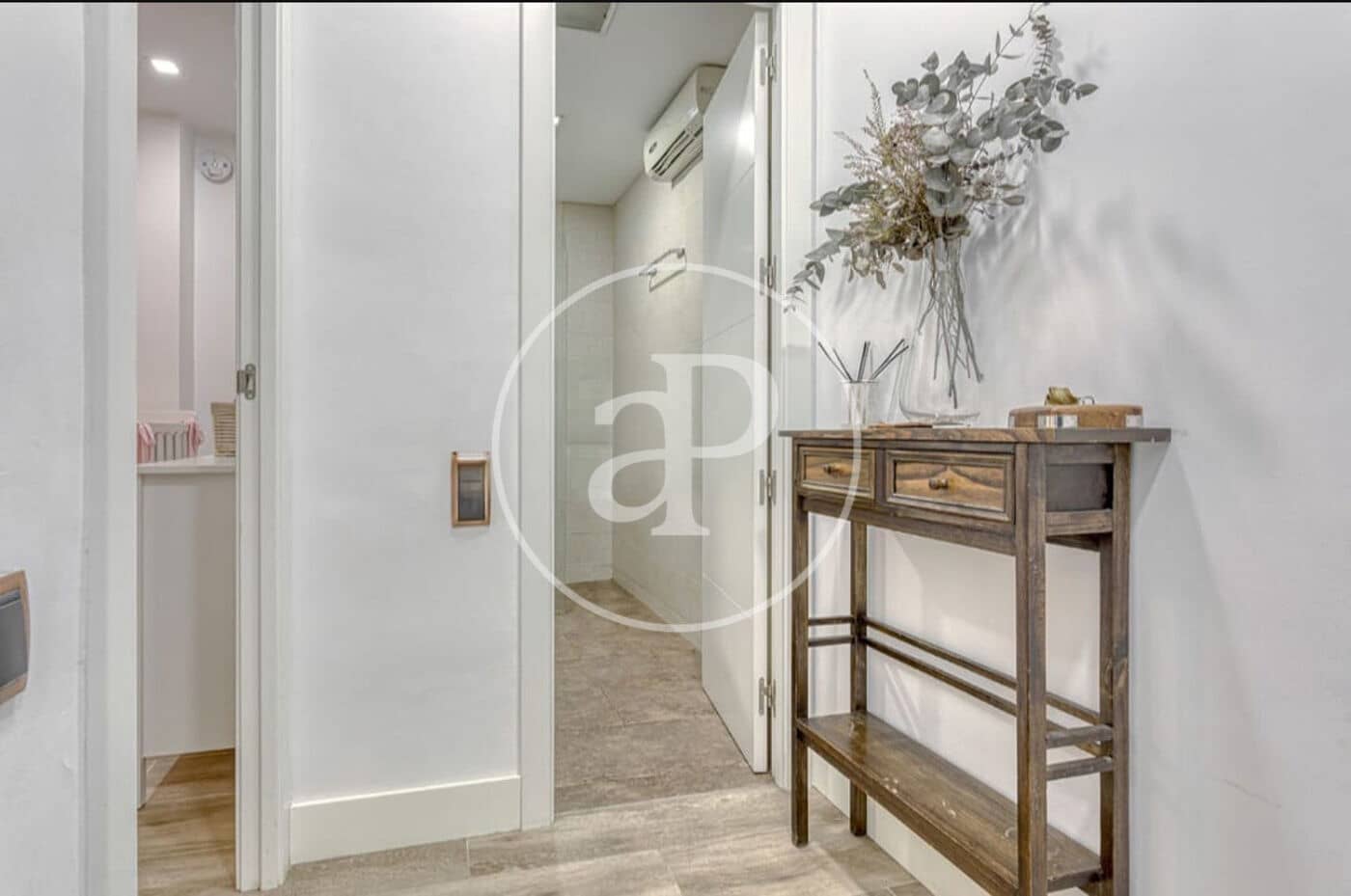 3 slaapkamer Appartement te koop in Barcelona stad met zwembad - € 640.000 (Ref: 9984985)