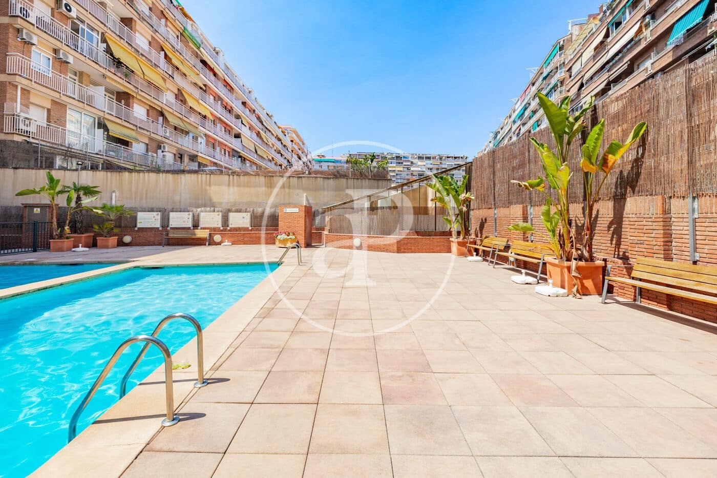 3 bedroom Apartment for sale in Barcelona city with pool garage - € 640,000 (Ref: 9984985)