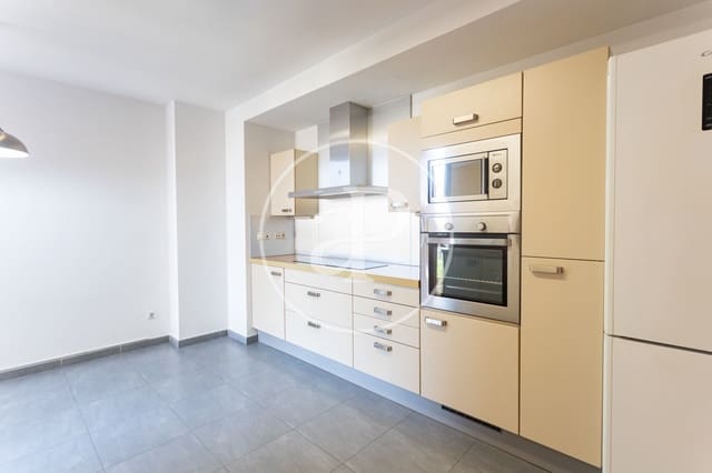 4 camera da letto Appartamento da affittare in Mataró con garage - 1.740 € (Rif: 9986861)