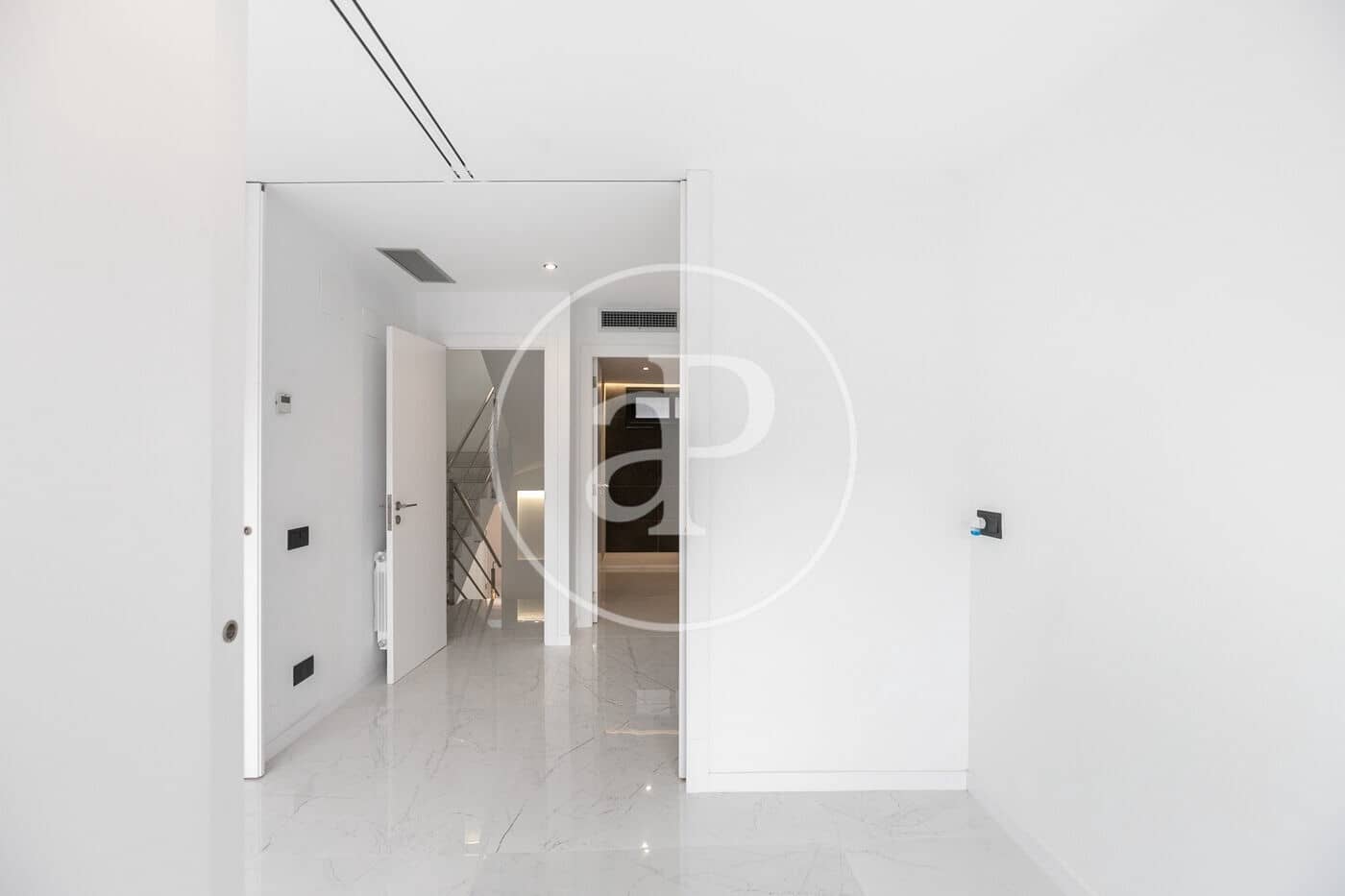 4 makuuhuone Huvila myytävänä paikassa Sant Just Desvern - 1 270 000 € (Ref: 9986862)