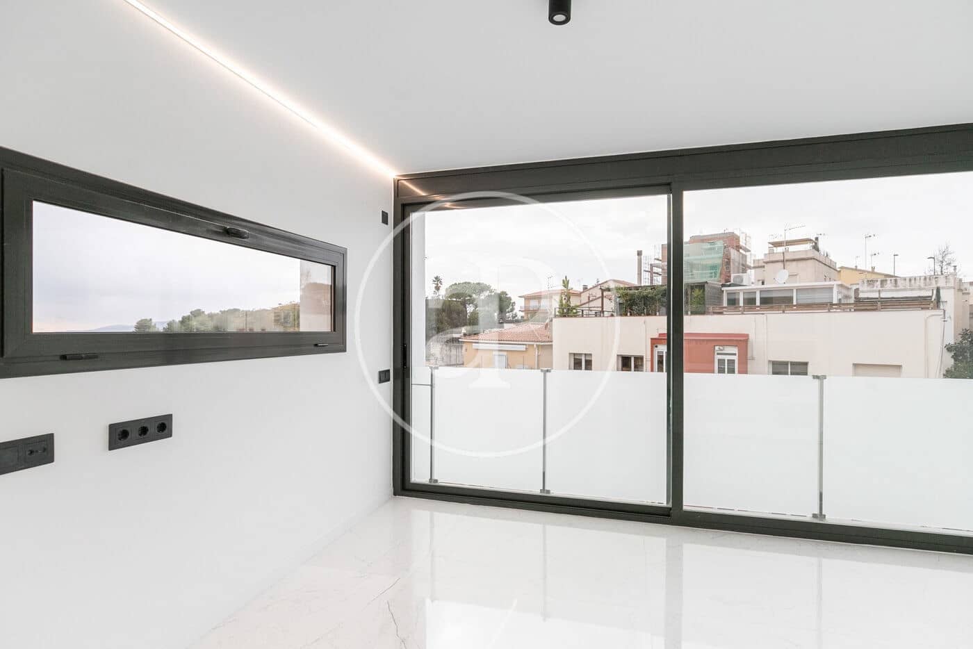 4 makuuhuone Huvila myytävänä paikassa Sant Just Desvern - 1 270 000 € (Ref: 9986862)