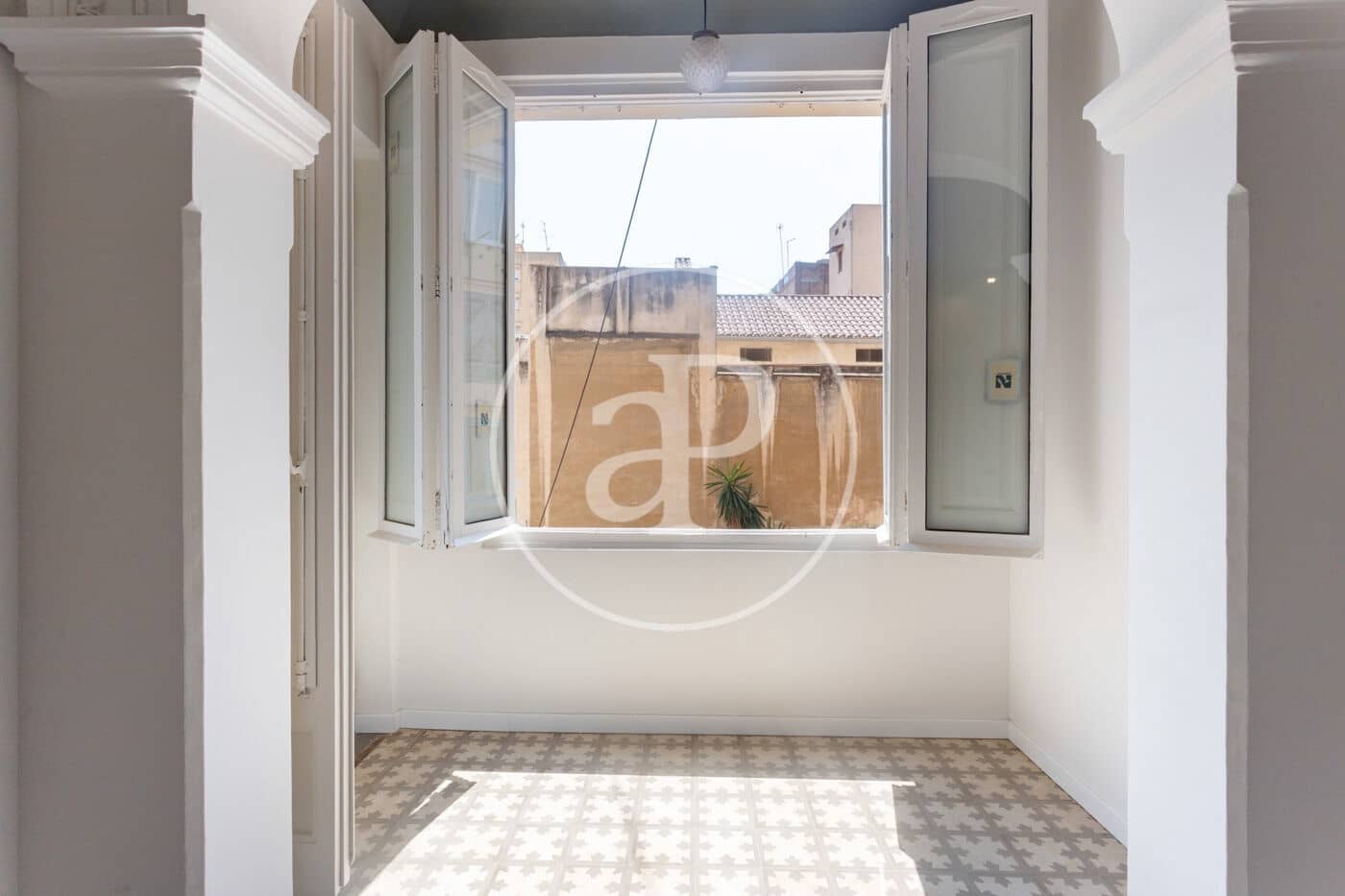 Appartement de 4 chambres à louer à Barcelone ville - 5 600 € (Ref: 9994218)