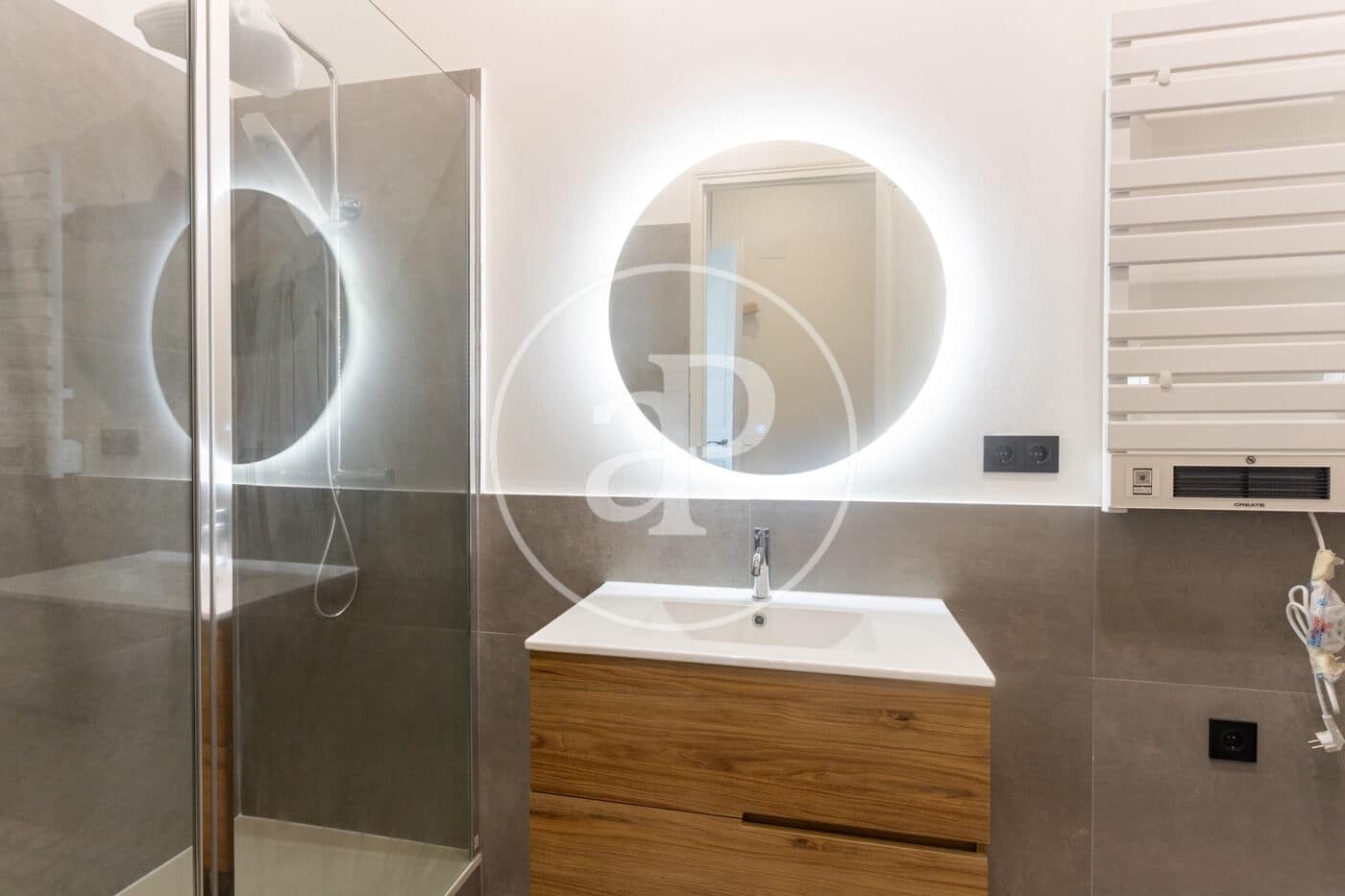Appartement de 4 chambres à louer à Barcelone ville - 5 600 € (Ref: 9994218)