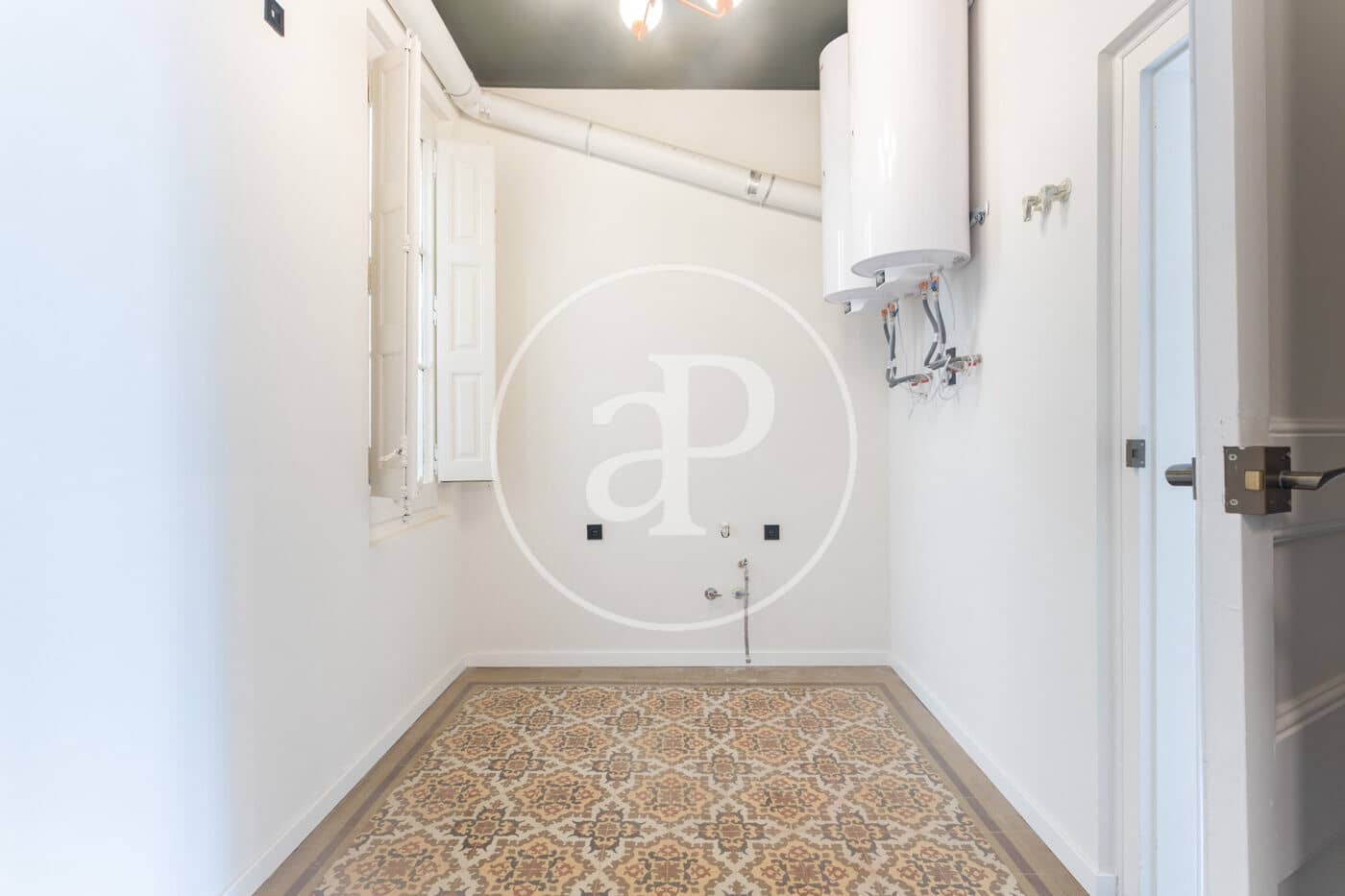 Appartement de 4 chambres à louer à Barcelone ville - 5 600 € (Ref: 9994218)